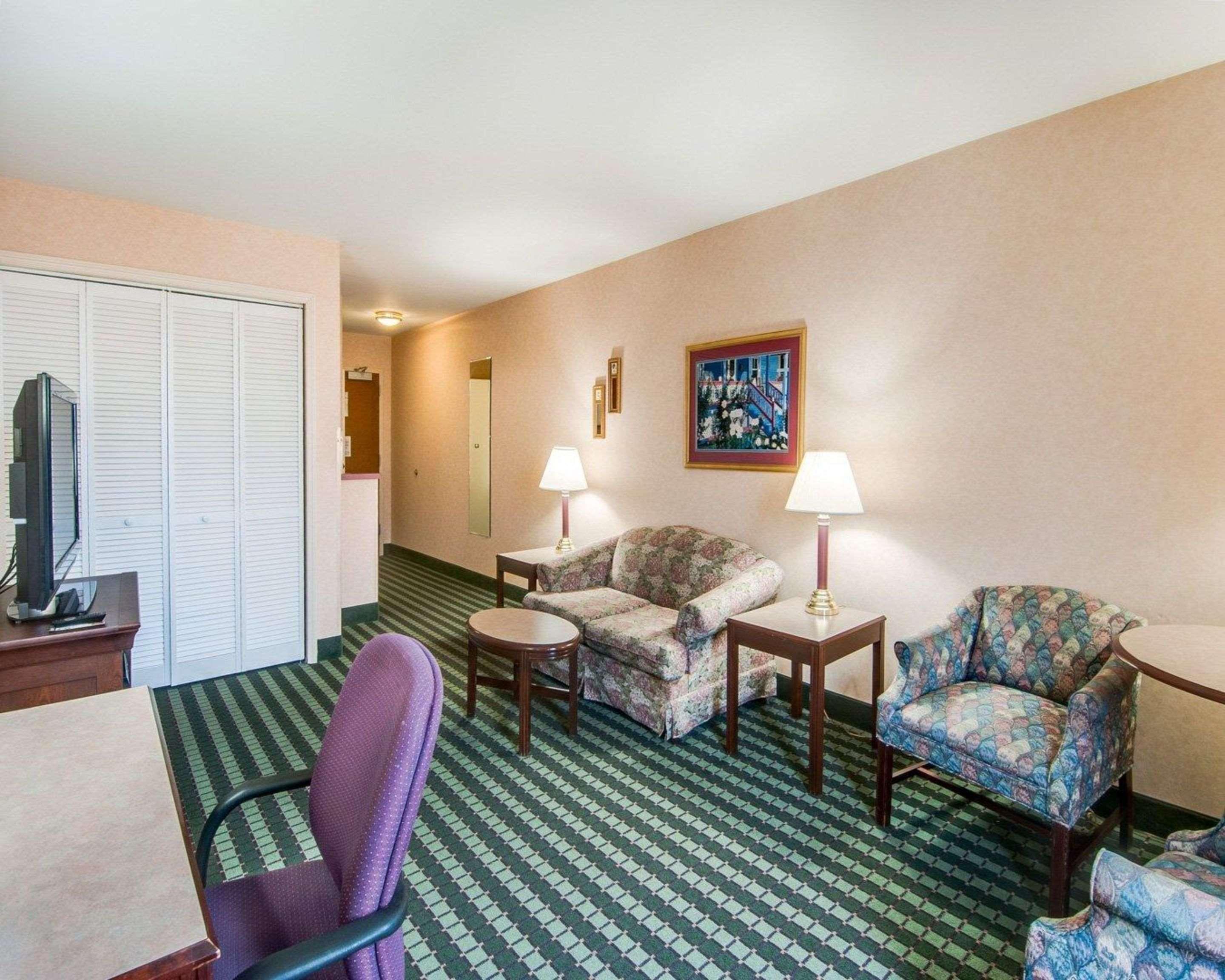 Comfort Inn Airport Roanoke Extérieur photo